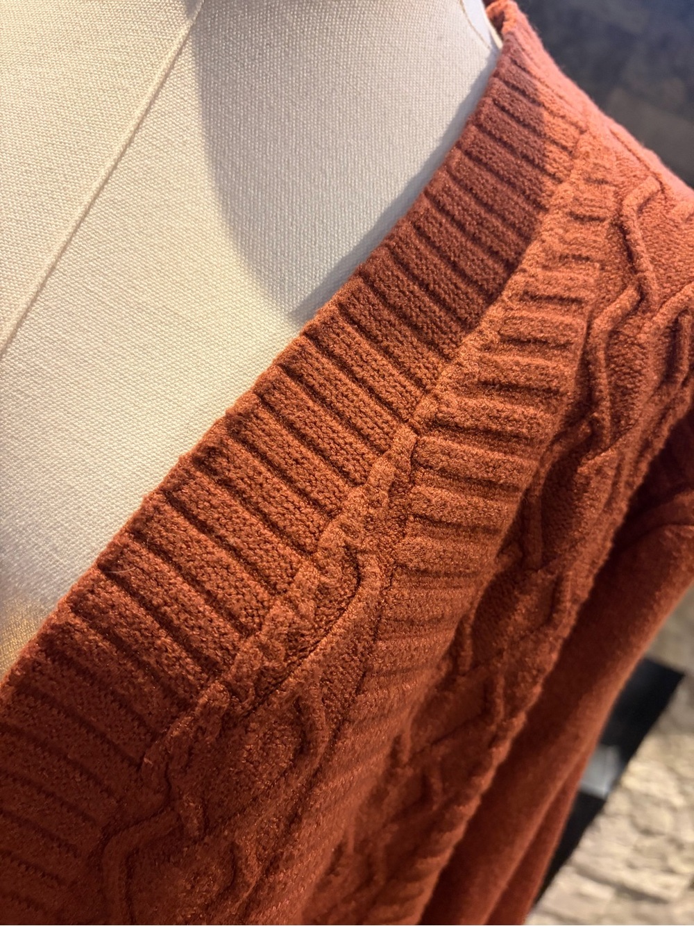 Rust/Brown Cable-Knit Open Cardigan Sweater - Women - Picture 4 of 4